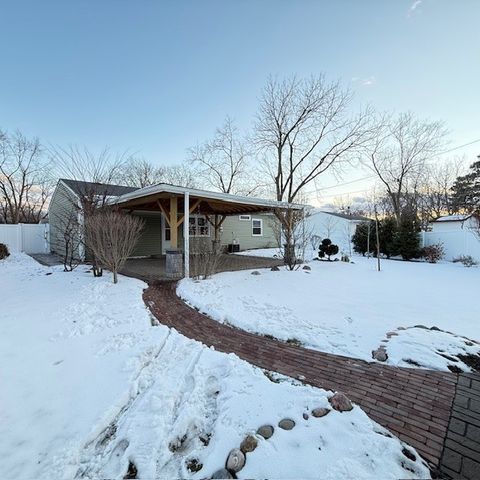 Tiny photo for 804 HILLSIDE Drive, Streamwood, IL 60107 (MLS # 12563543)