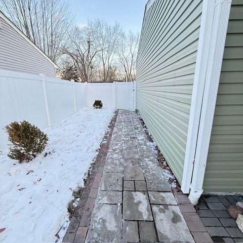 Tiny photo for 804 HILLSIDE Drive, Streamwood, IL 60107 (MLS # 12563543)