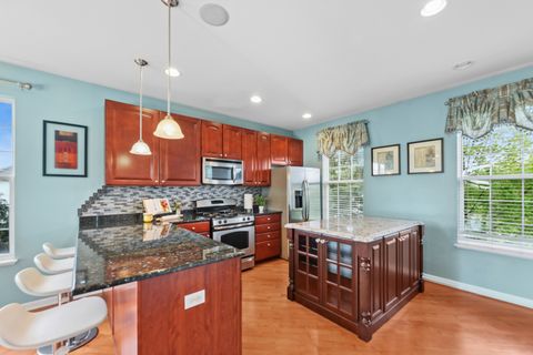 Tiny photo for 1009 Alberta Road, Elgin, IL 60124 (MLS # 12637082)