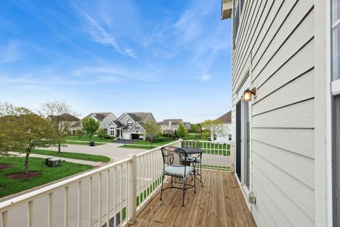 Tiny photo for 1009 Alberta Road, Elgin, IL 60124 (MLS # 12637082)