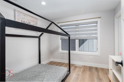 Tiny photo for 40 Waterside Way, Ottawa, IL 61350 (MLS # 12483497)