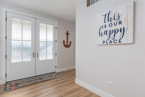 Tiny photo for 40 Waterside Way, Ottawa, IL 61350 (MLS # 12483497)