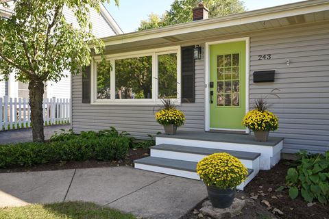 A home in Glen Ellyn