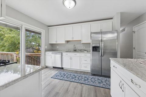 Tiny photo for 623 Cochise Circle, Bolingbrook, IL 60440 (MLS # 12501664)