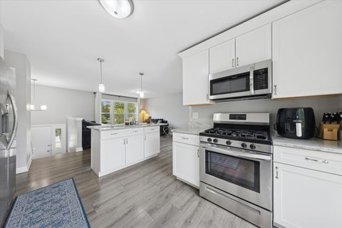 Tiny photo for 623 Cochise Circle, Bolingbrook, IL 60440 (MLS # 12501664)