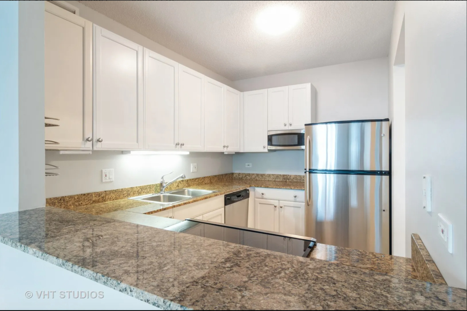 400 N La Salle Drive 1709