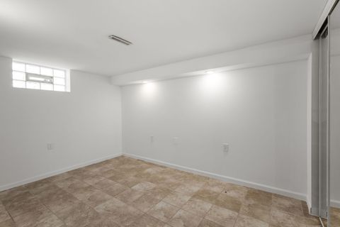 Tiny photo for 132 Hiawatha Drive, Clarendon Hills, IL 60514 (MLS # 12616526)