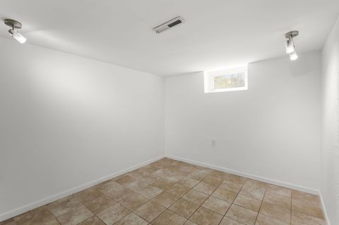 Tiny photo for 132 Hiawatha Drive, Clarendon Hills, IL 60514 (MLS # 12616526)