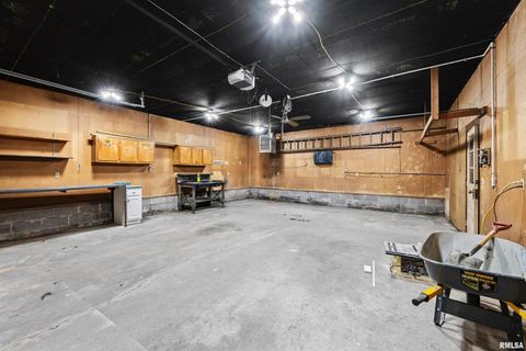 Tiny photo for 204 GREENWOOD Avenue, Bettendorf, IA 52722 (MLS # QC4269813)