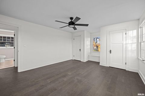 Tiny photo for 204 GREENWOOD Avenue, Bettendorf, IA 52722 (MLS # QC4269813)