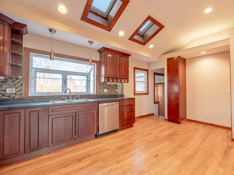 Tiny photo for 574 Hitchcock Avenue, Lisle, IL 60532 (MLS # 12543696)