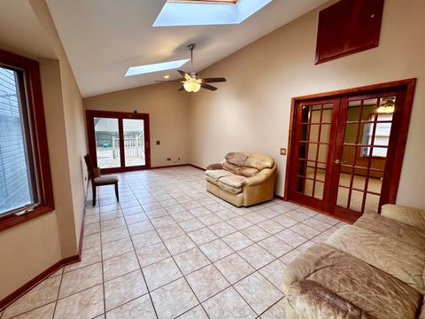 Tiny photo for Aurora, IL 60506 (MLS # 12522675)