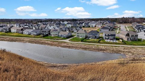 Tiny photo for 3121 Semple Way, Mundelein, IL 60060 (MLS # 12616239)