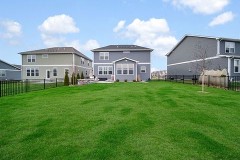 Tiny photo for 3121 Semple Way, Mundelein, IL 60060 (MLS # 12616239)