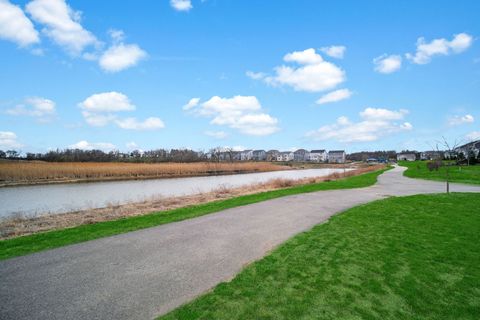 Tiny photo for 3121 Semple Way, Mundelein, IL 60060 (MLS # 12616239)