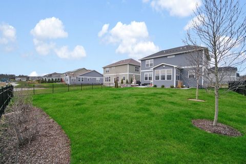 Tiny photo for 3121 Semple Way, Mundelein, IL 60060 (MLS # 12616239)