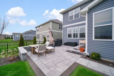 Tiny photo for 3121 Semple Way, Mundelein, IL 60060 (MLS # 12616239)