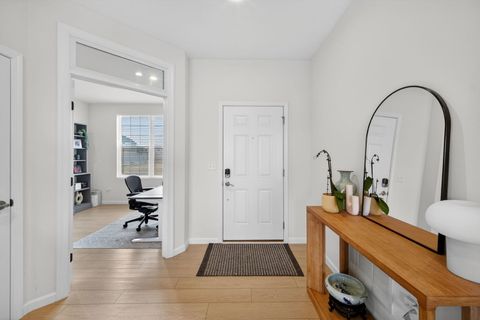 Tiny photo for 3121 Semple Way, Mundelein, IL 60060 (MLS # 12616239)