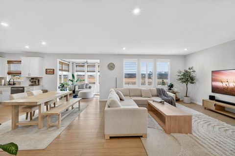 Tiny photo for 3121 Semple Way, Mundelein, IL 60060 (MLS # 12616239)