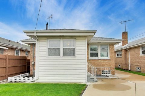 Tiny photo for 7300 W Bryn Mawr Avenue, Chicago, IL 60631 (MLS # 12633625)