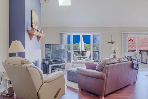 Tiny photo for 5065 Spinnaker Lane #D, Crown Point, IN 46307 (MLS # 12610784)