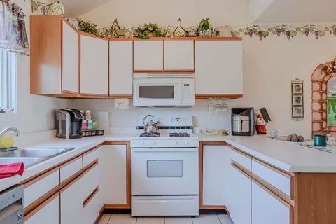 Tiny photo for 5065 Spinnaker Lane #D, Crown Point, IN 46307 (MLS # 12610784)