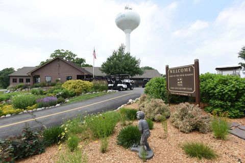 Tiny photo for 5065 Spinnaker Lane #D, Crown Point, IN 46307 (MLS # 12610784)