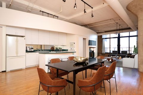 Tiny photo for 728 W Jackson Boulevard #703, Chicago, IL 60661 (MLS # 12441777)