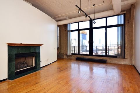 Tiny photo for 728 W Jackson Boulevard #703, Chicago, IL 60661 (MLS # 12441777)