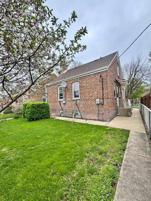 Tiny photo for 11322 S Avenue G, Chicago, IL 60617 (MLS # 12627726)