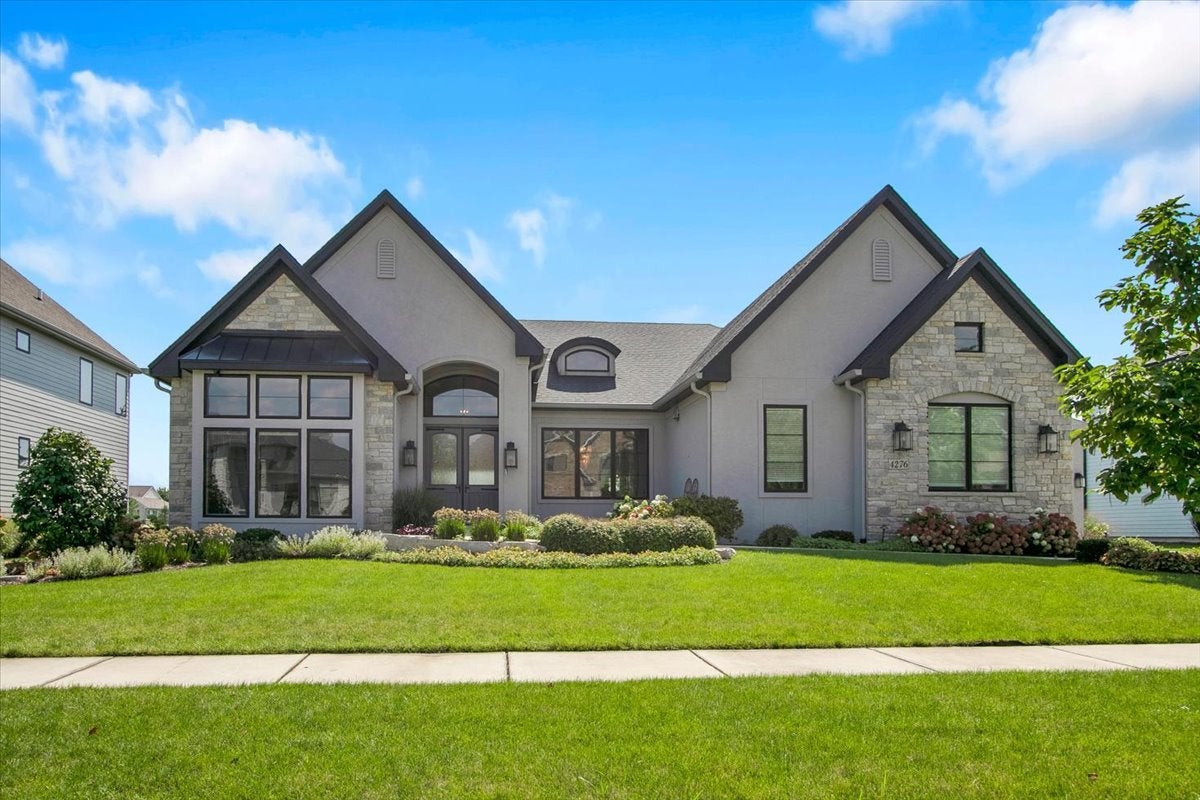 4276 Lacebark Lane