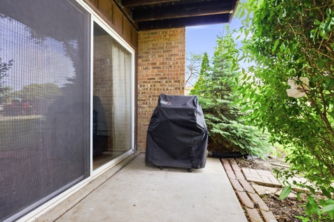 Tiny photo for 1080 Knoll Lane #107, Hoffman Estates, IL 60169 (MLS # 12660157)