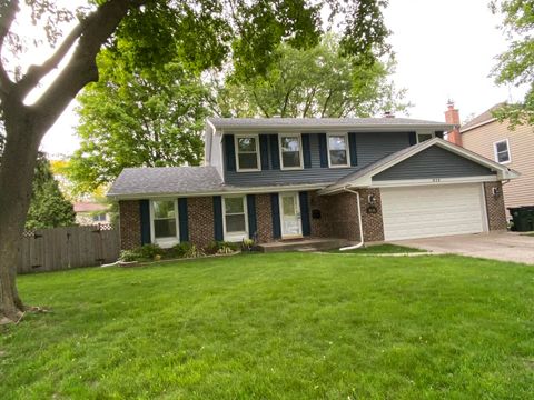 818 W Golf Road Libertyville IL 60048