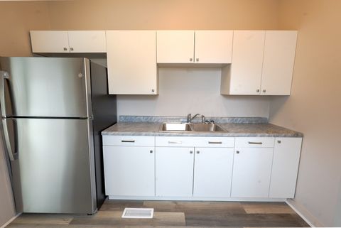 Tiny photo for 117 E Garfield Street, Davenport, IA 52803 (MLS # 12604420)