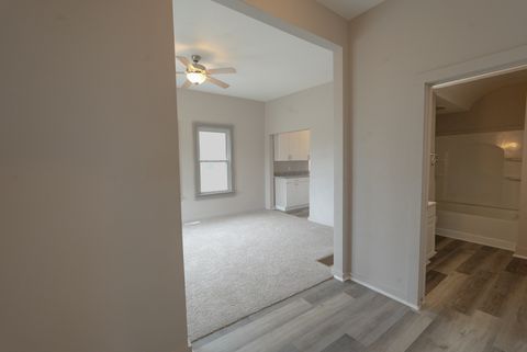 Tiny photo for 117 E Garfield Street, Davenport, IA 52803 (MLS # 12604420)