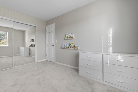 Tiny photo for 93 Berkshire Court, Gurnee, IL 60031 (MLS # 12489040)