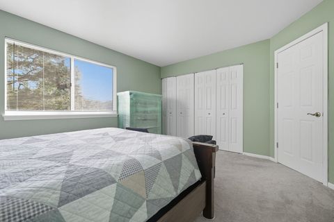 Tiny photo for 93 Berkshire Court, Gurnee, IL 60031 (MLS # 12489040)