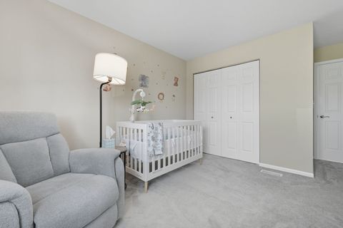 Tiny photo for 93 Berkshire Court, Gurnee, IL 60031 (MLS # 12489040)