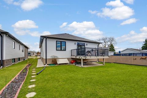 Tiny photo for 8332 S 78th Court, Justice, IL 60458 (MLS # 12592527)