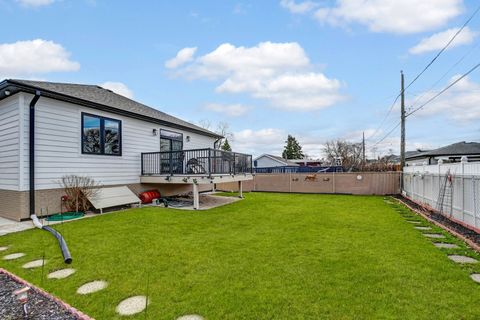 Tiny photo for 8332 S 78th Court, Justice, IL 60458 (MLS # 12592527)