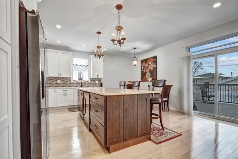 Tiny photo for 8332 S 78th Court, Justice, IL 60458 (MLS # 12592527)