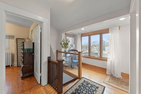 Tiny photo for 535 N Ashland Avenue, La Grange Park, IL 60526 (MLS # 12582033)