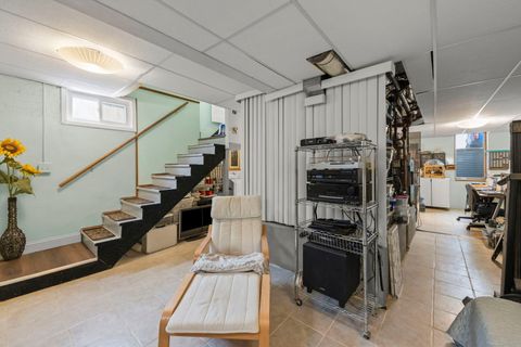 Tiny photo for 535 N Ashland Avenue, La Grange Park, IL 60526 (MLS # 12582033)