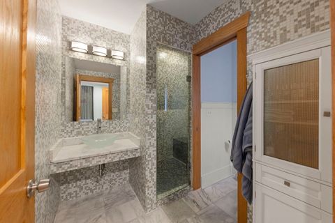 Tiny photo for 535 N Ashland Avenue, La Grange Park, IL 60526 (MLS # 12582033)