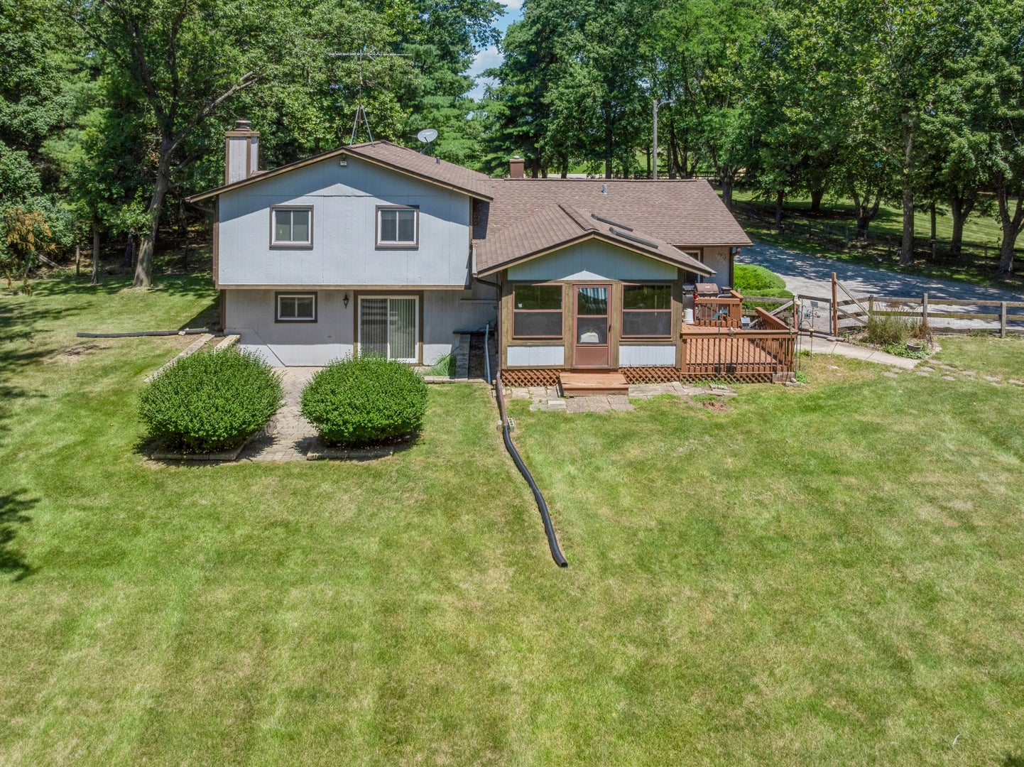 46W989 Kelley Road