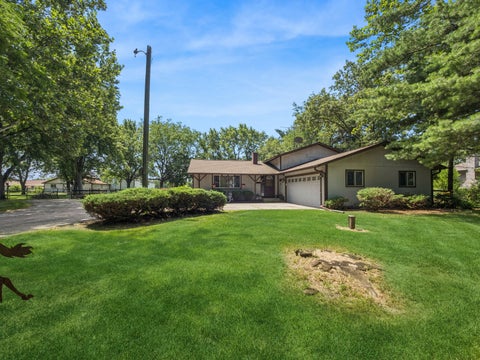 Tiny photo for 46W989 Kelley Road, Hampshire, IL 60140 (MLS # 12695399)