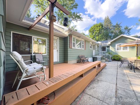 Tiny photo for 1219 Golf Lane, Wheaton, IL 60189 (MLS # 12578690)