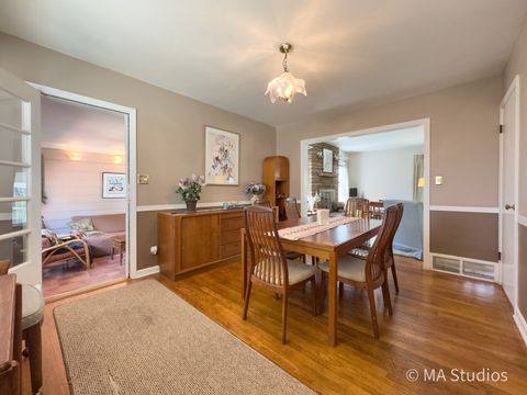 Tiny photo for 1219 Golf Lane, Wheaton, IL 60189 (MLS # 12578690)