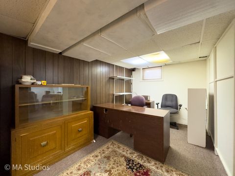 Tiny photo for 1219 Golf Lane, Wheaton, IL 60189 (MLS # 12578690)