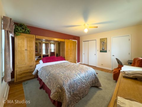 Tiny photo for 1219 Golf Lane, Wheaton, IL 60189 (MLS # 12578690)